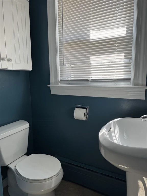 173 Pleasant St, Clinton