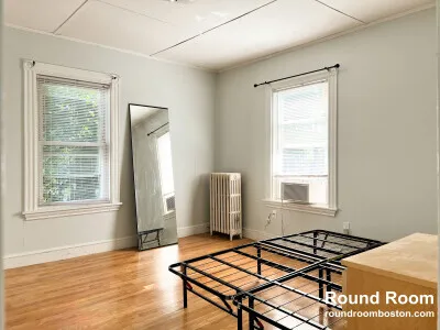 14 Smythe St, Boylston Street