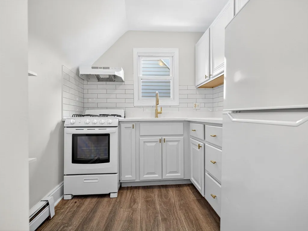 469 Medford St, Winter Hill