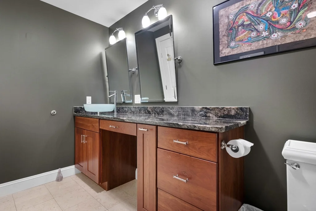 10 Vernon, Coolidge Corner