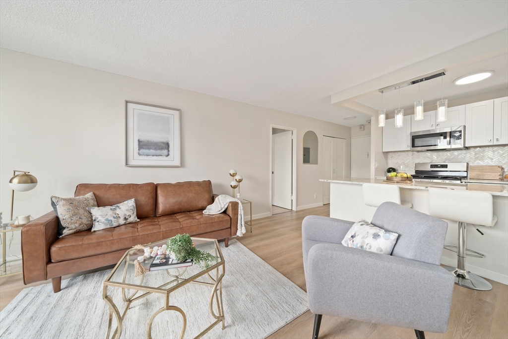 44 Washington St, Brookline Village