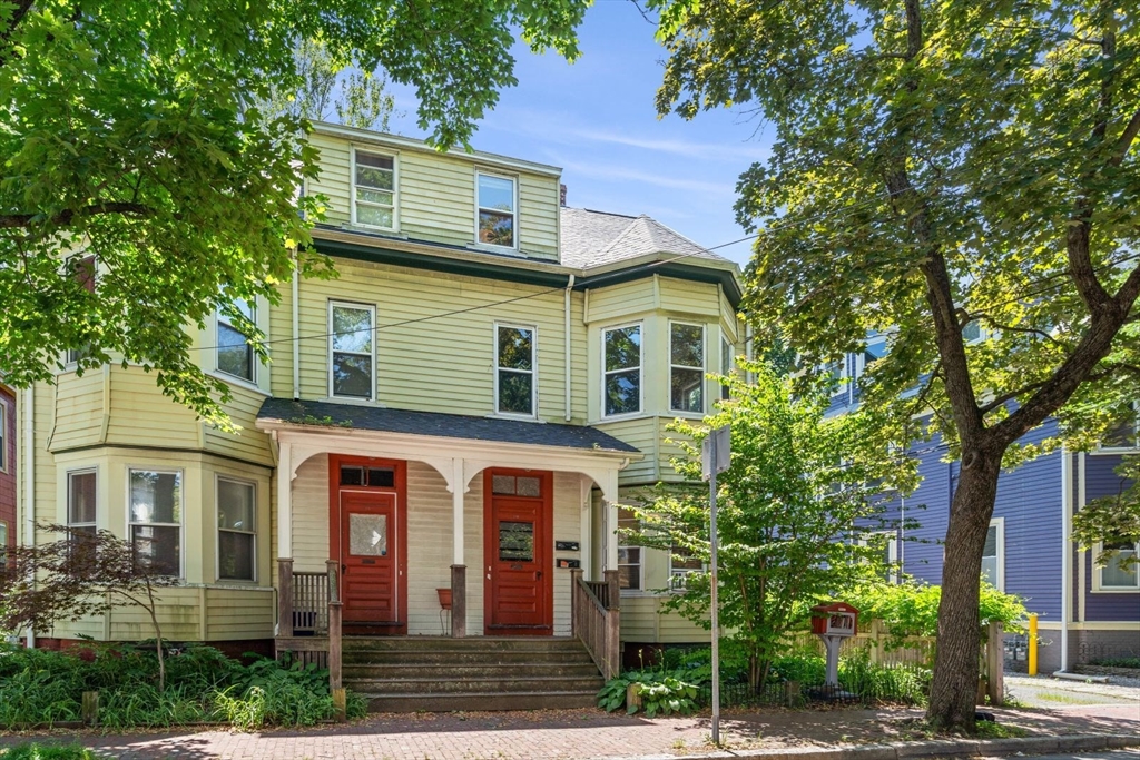 20 Glenwood Ave, Cambridgeport