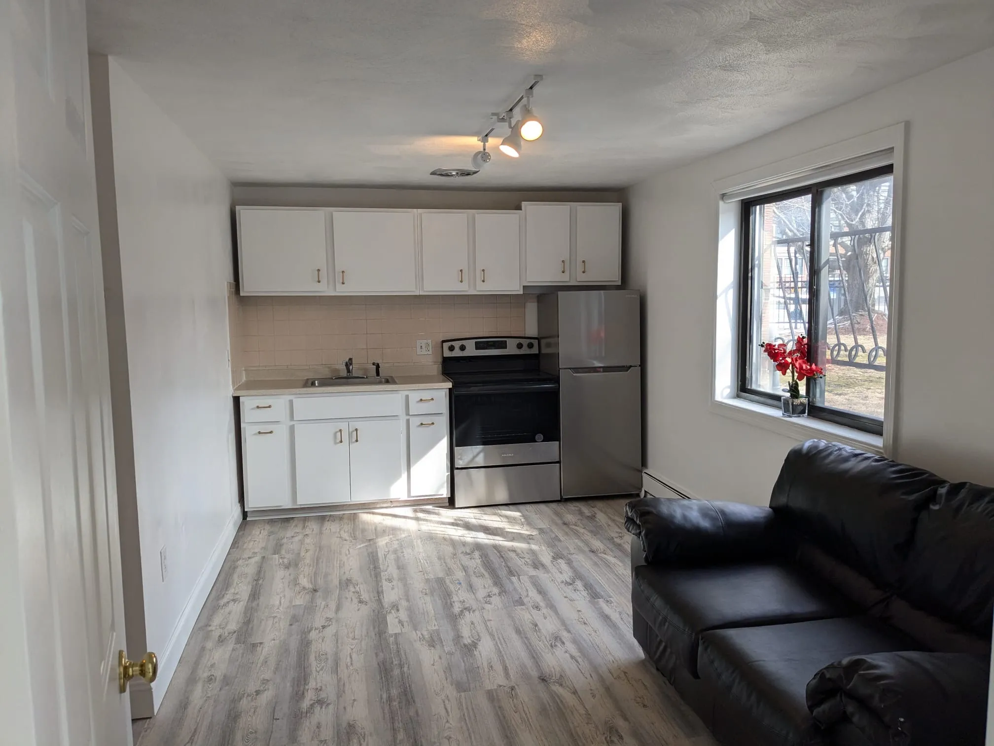 2192 Massachusetts Ave, North Cambridge