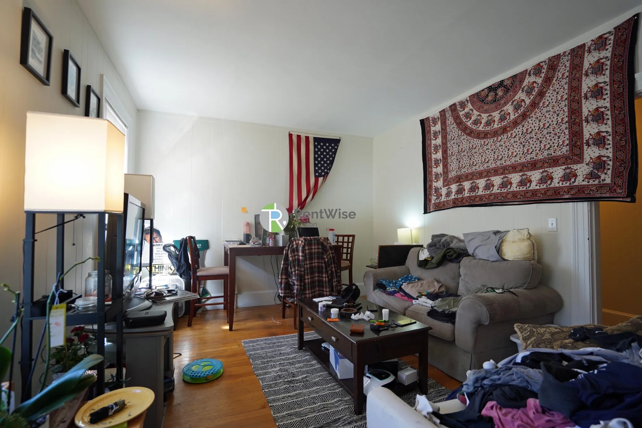 5 Ashford Ct, Allston