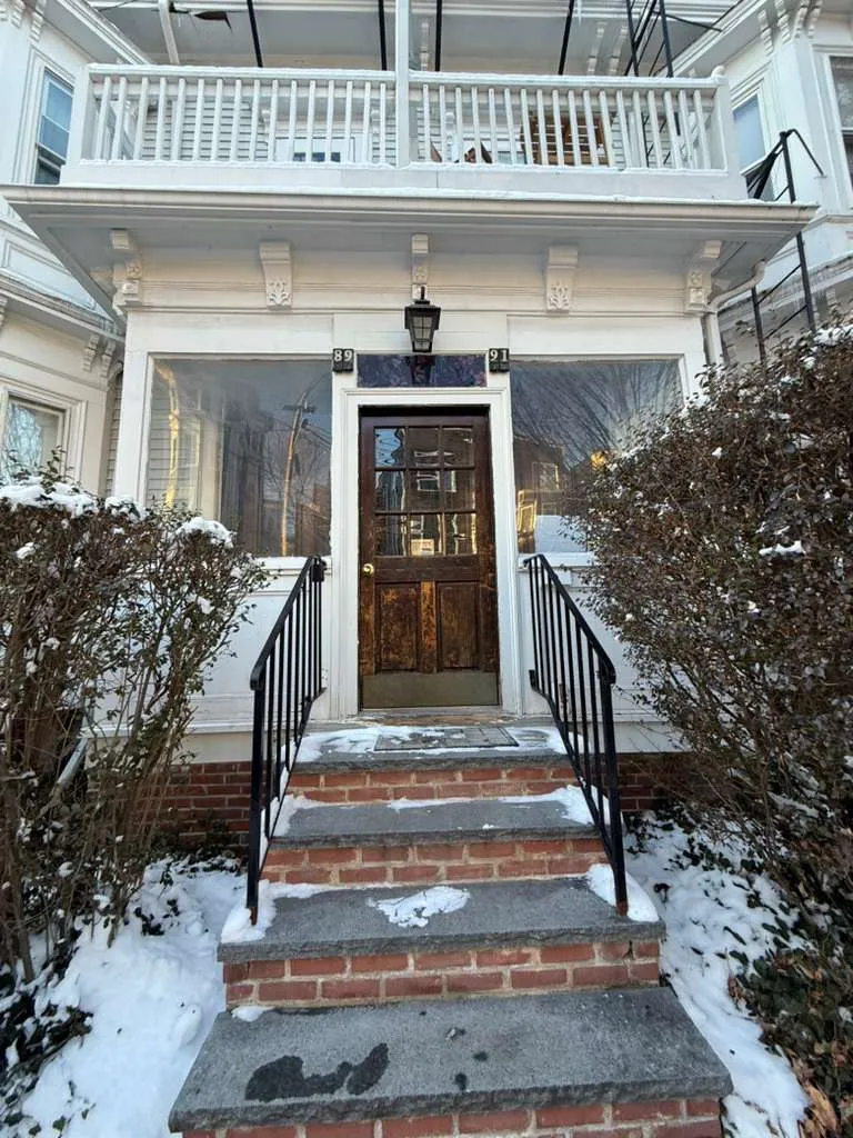 89 Hancock St, Mid-Cambridge
