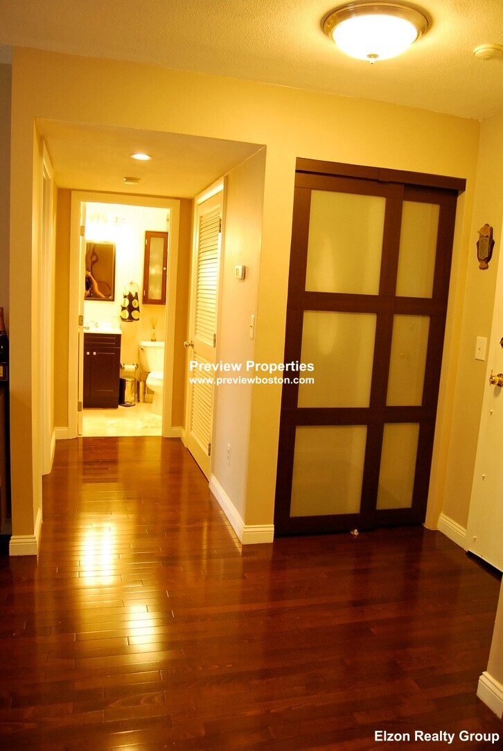 276 Chestnut Hill Ave, Brighton