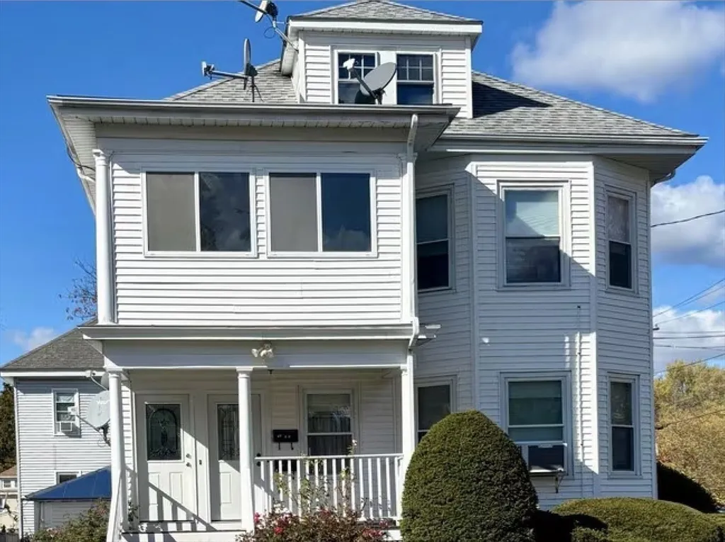 96-94 Columbia Park, Haverhill