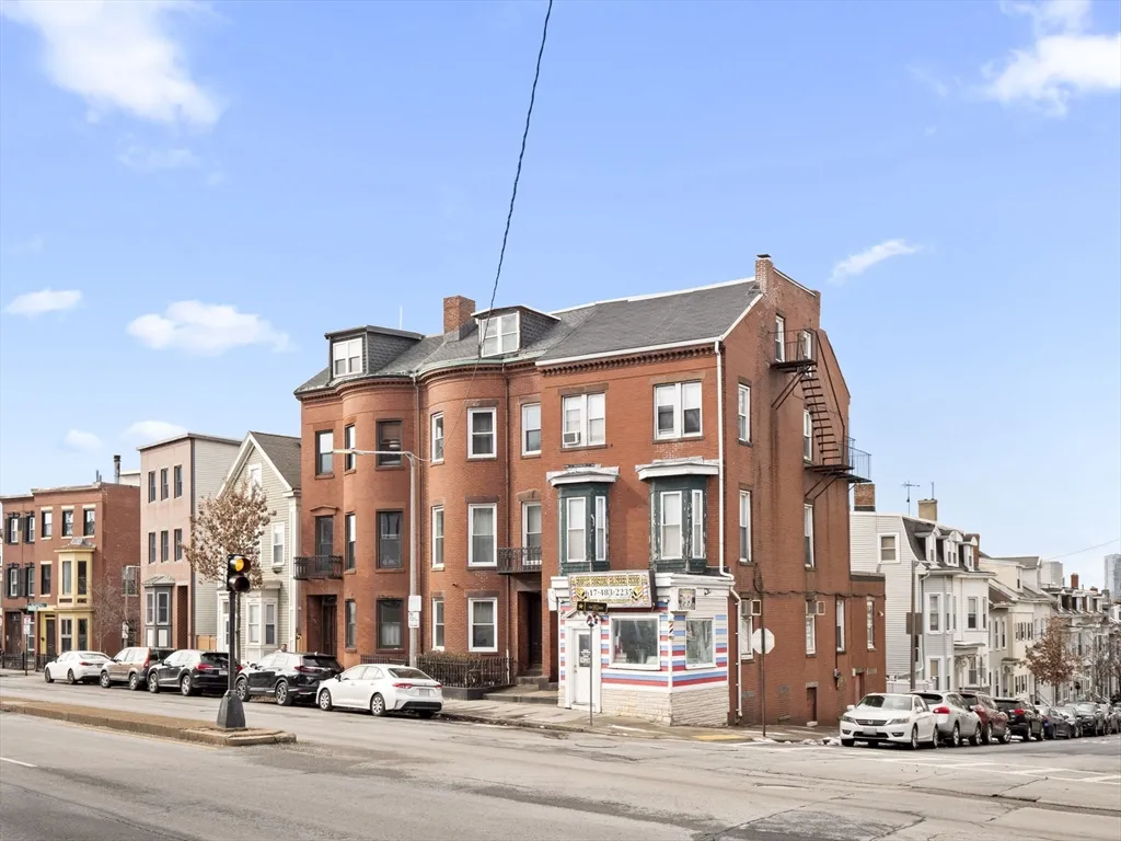 149 Dorchester St, South Boston