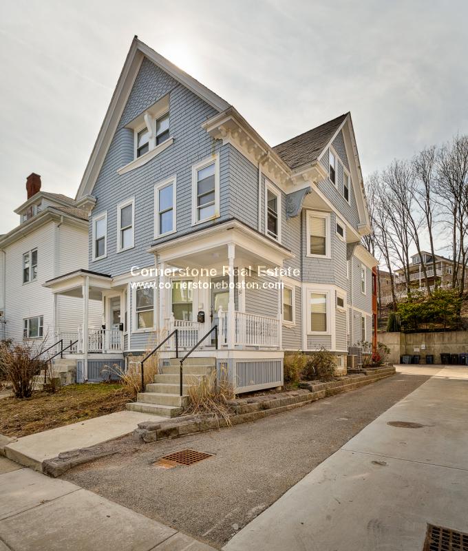 28-30 Hillside St, Mission Hill