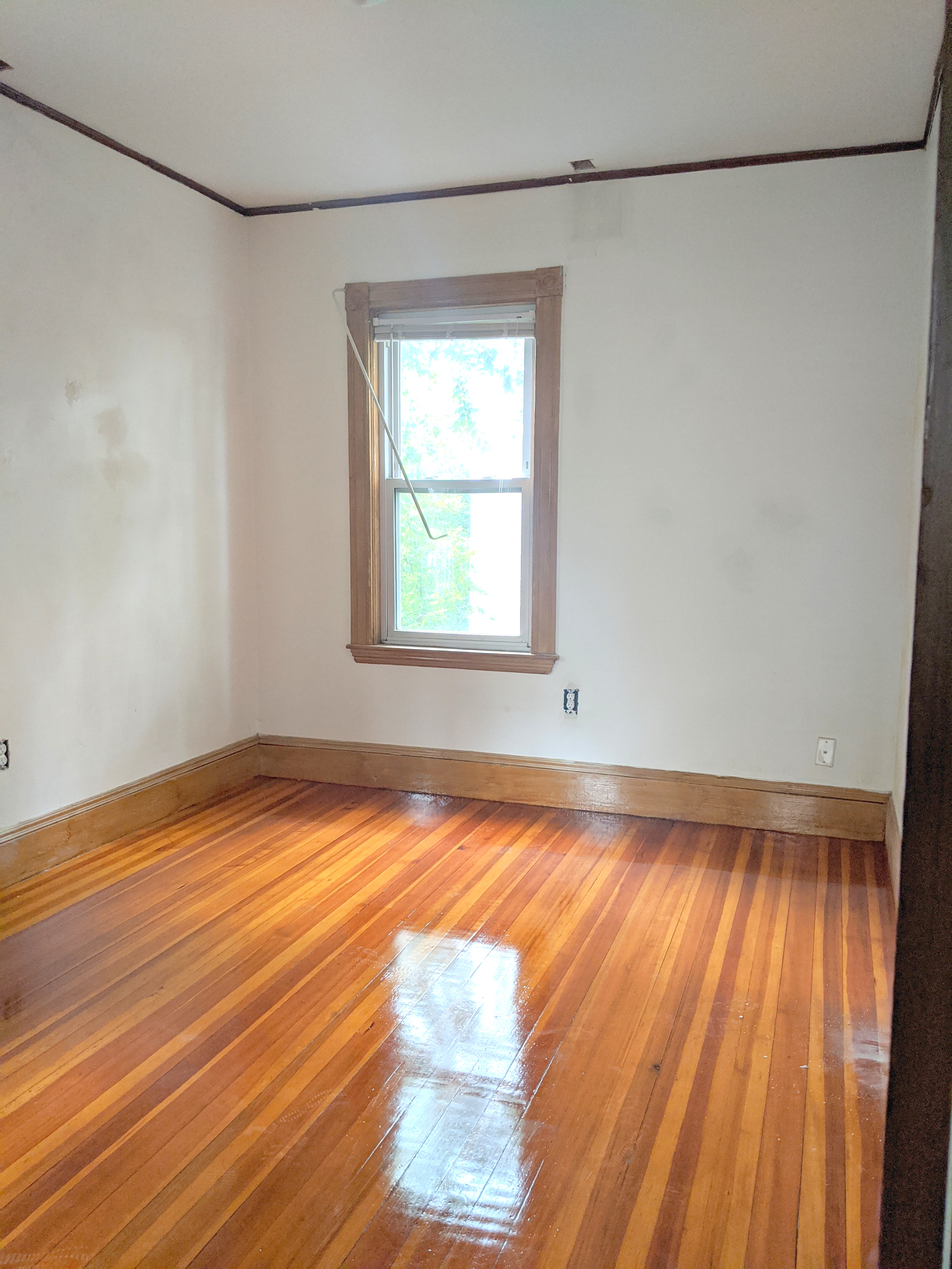 9 Belknap St, West Somerville