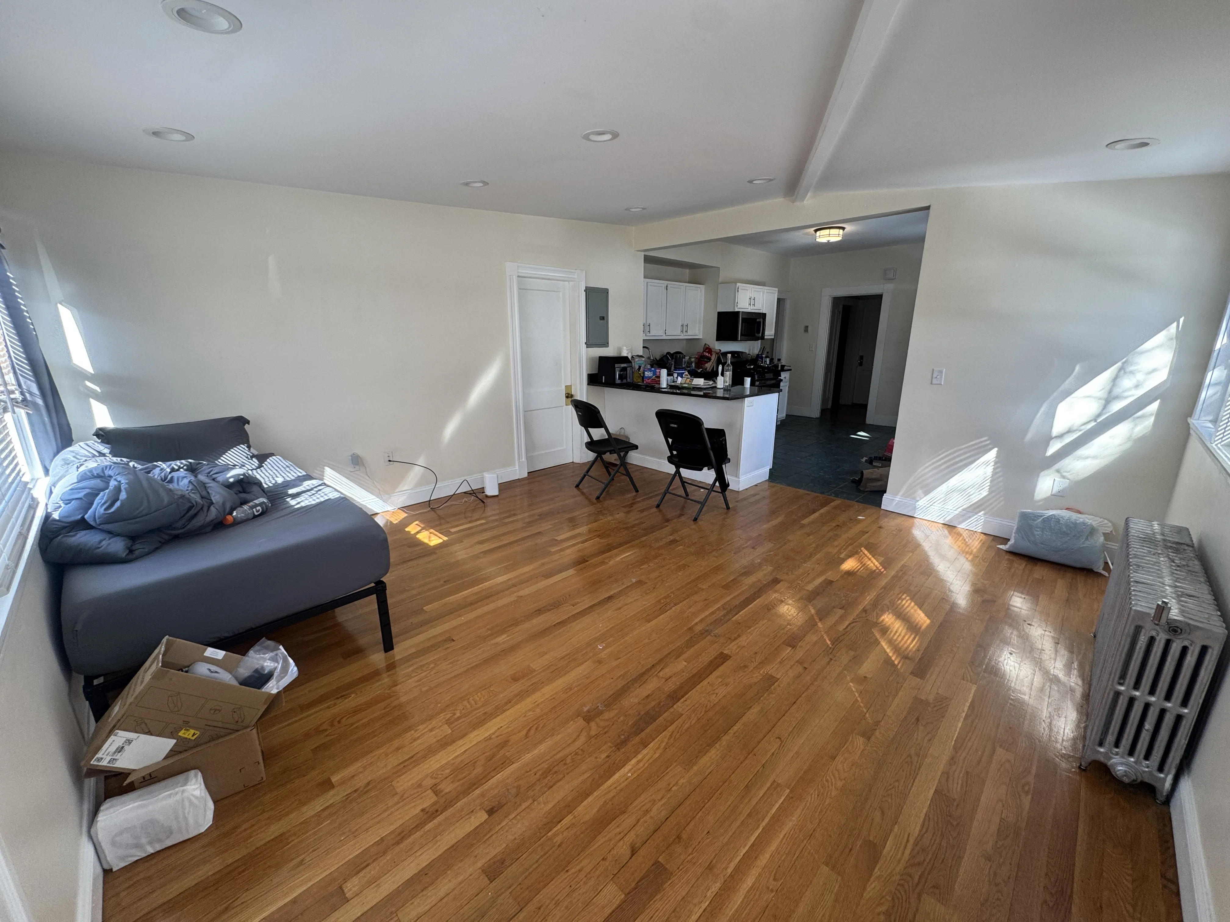 2574 Massachusetts Ave, North Cambridge