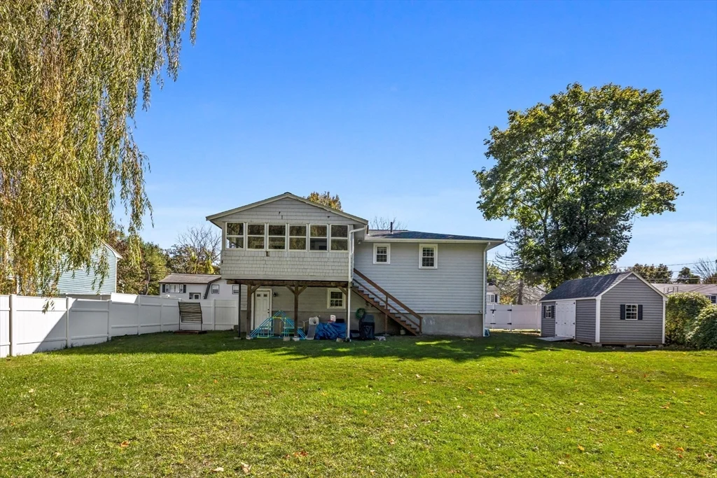 193 Bonham Rd, Dedham