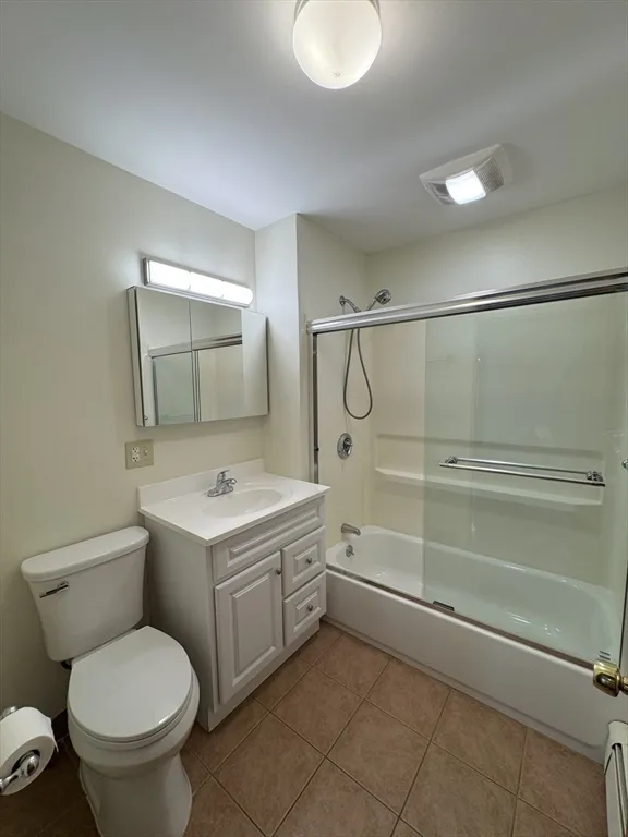 10 Laurel Ter, Ward Two