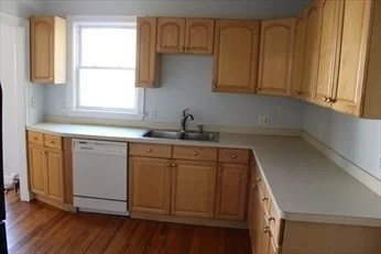 50 Leonard St, North Attleboro