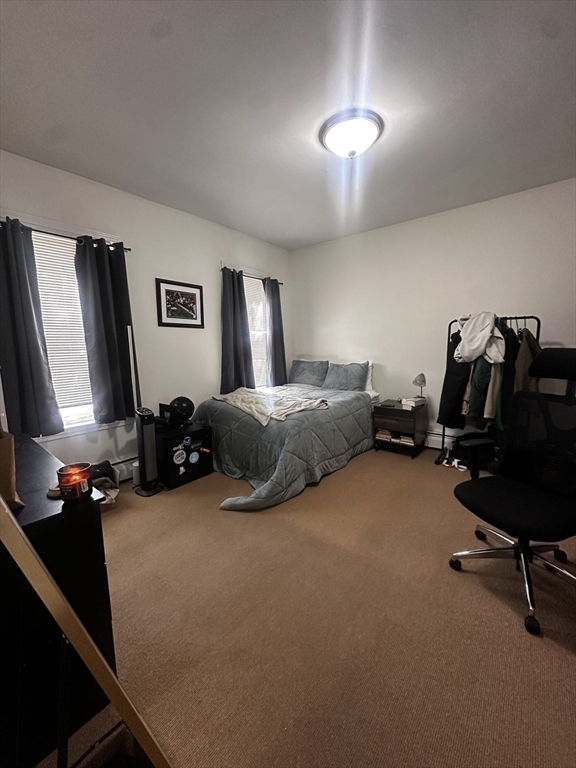 235 Charles St, East Cambridge