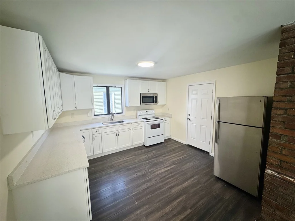 55 Myrtle St, Everett