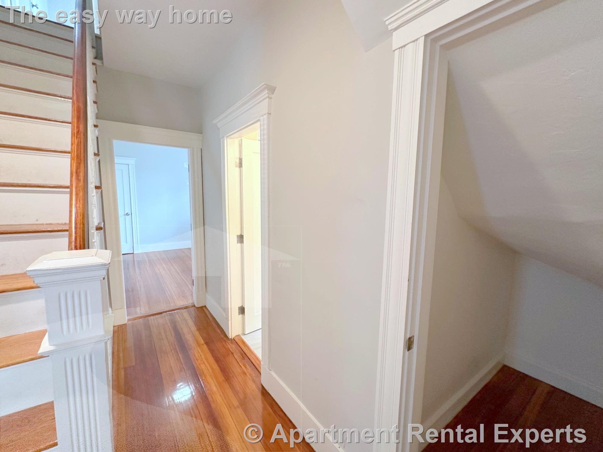 58 Bromfield Rd, Tufts