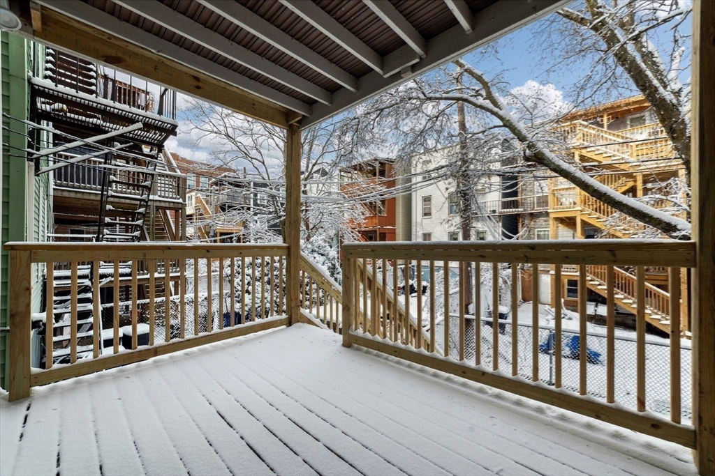 34 Morris St, East Boston