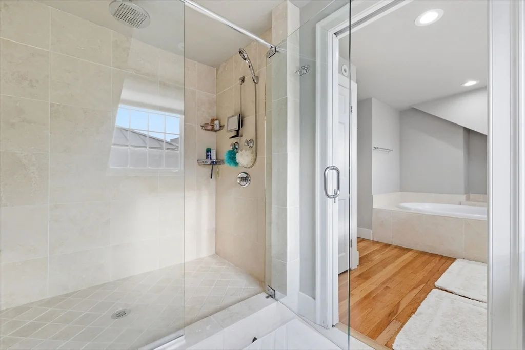 50 River St, Beacon Hill