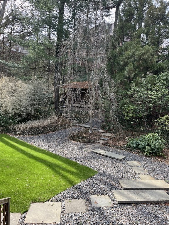 38 Cumberland Ave, Brookline