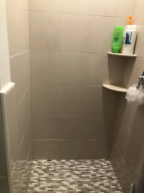 15 Sycamore Rd, Montrose