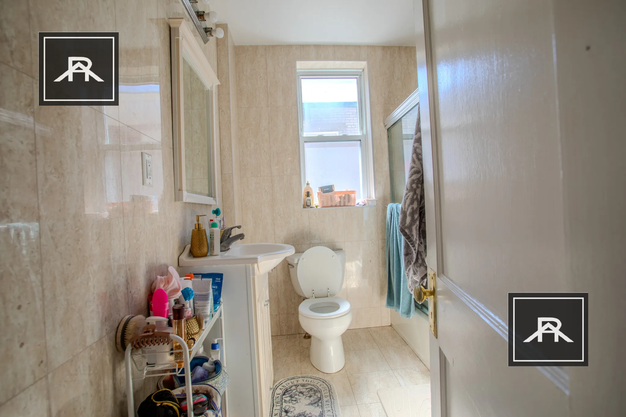 69 Babcock St, North Brookline