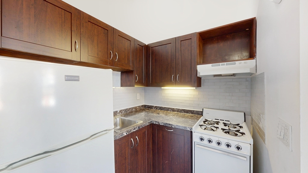 173 Marlborough St, Back Bay