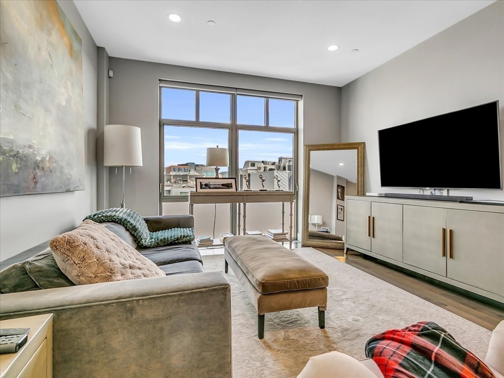 150 Dorchester Ave, South Boston