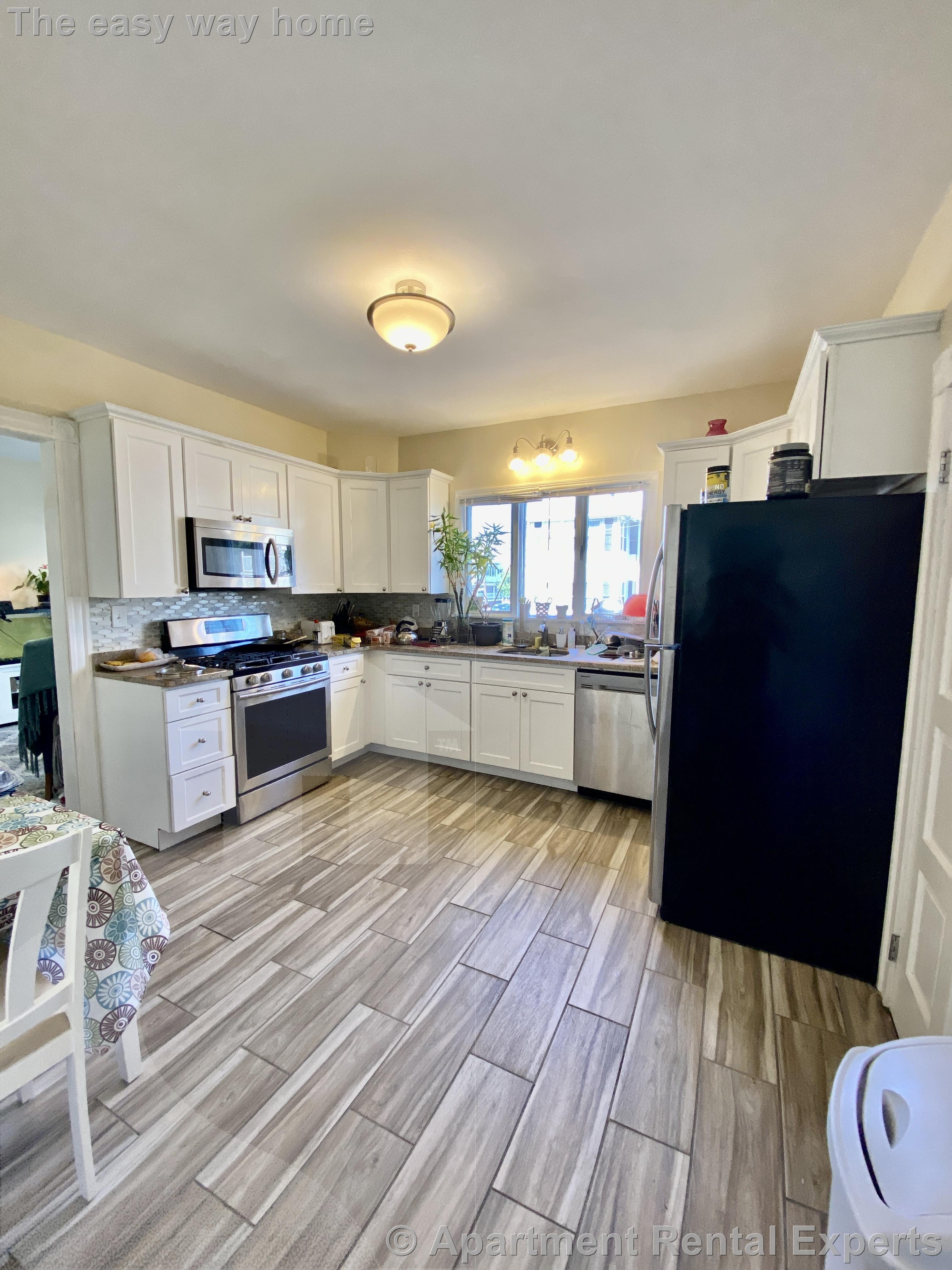 258 Belmont St, Watertown Center