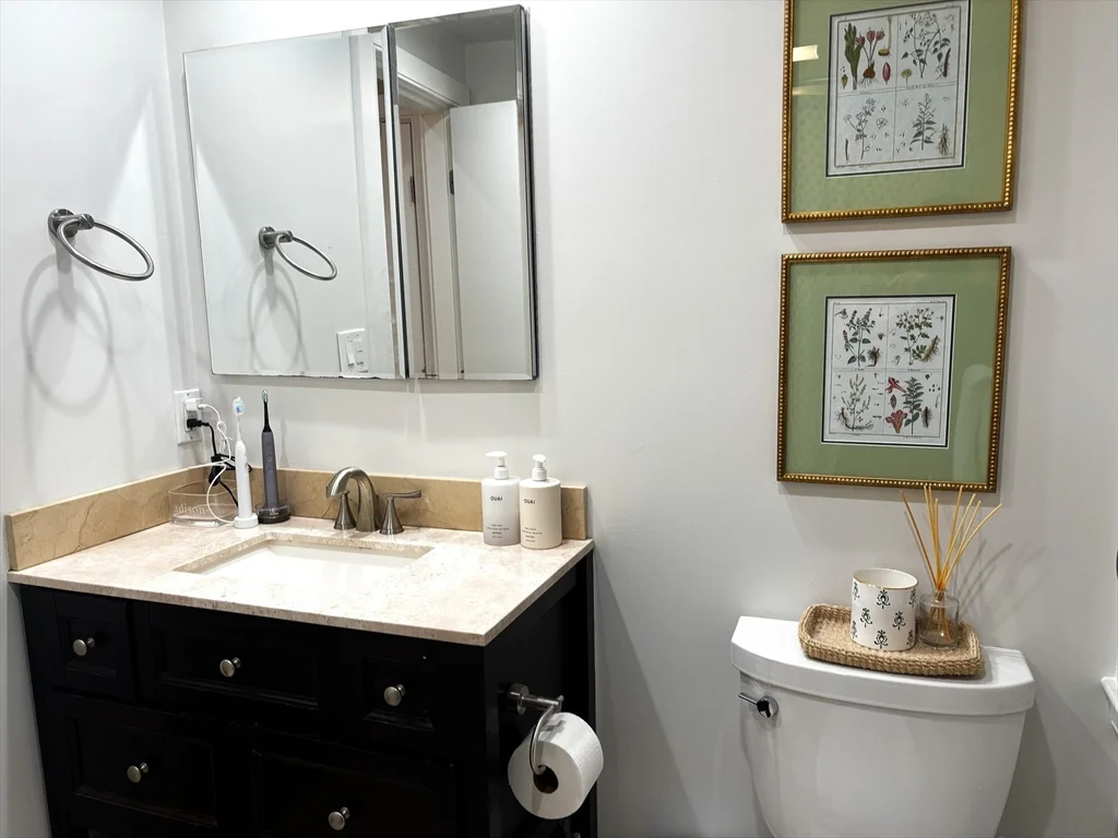 177 E St, South Boston