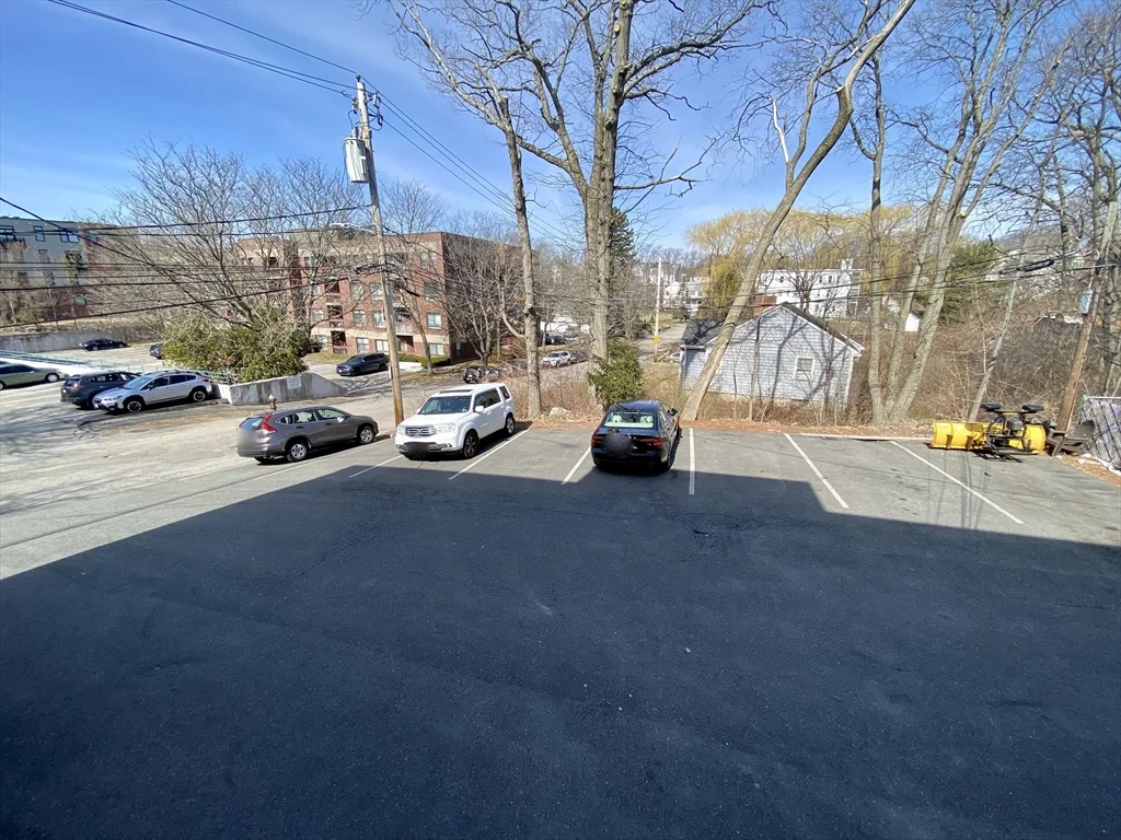 4907 Washington St, West Roxbury