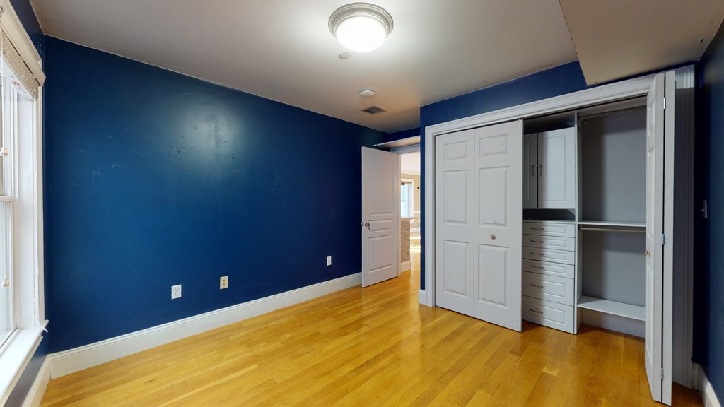 366 Dorchester St, South Boston