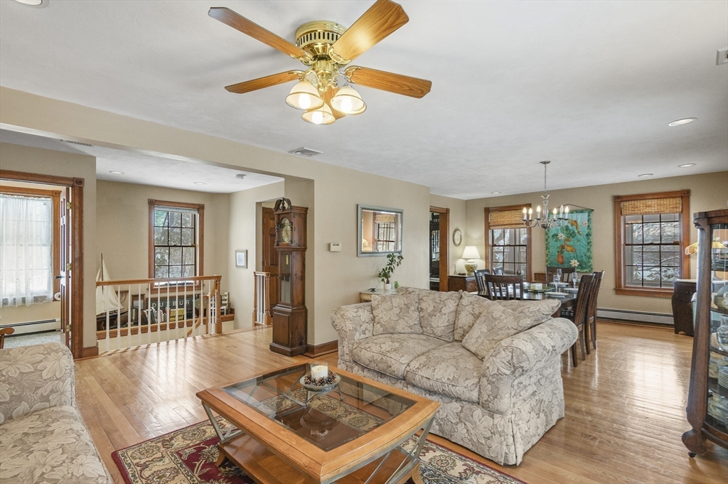 209 Curve St, Millis