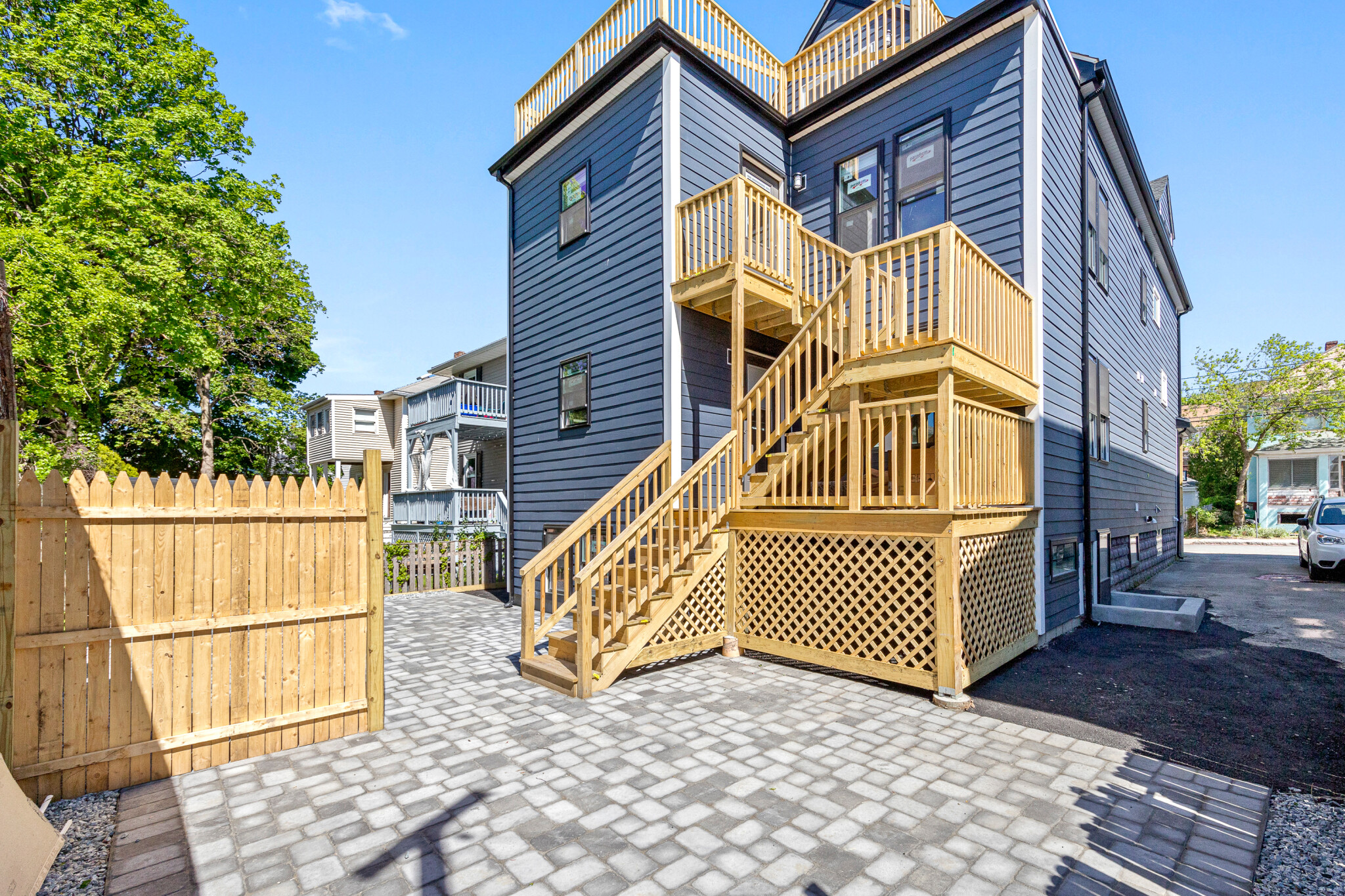 70 Stanley Ave, South Medford