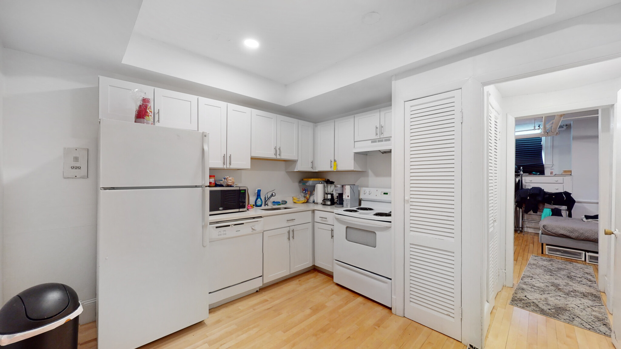 1 bed, 1 bath apartment for rent at 92 Marlborough St Unit 1., Back Bay — photo 2 of 3