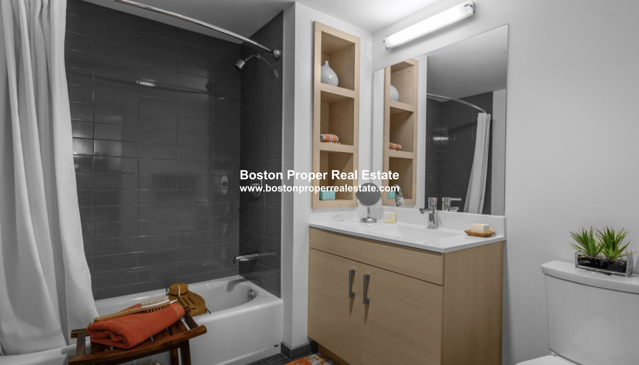 99 Kneeland St, Chinatown