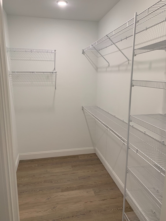 14 Yeamans St, Revere