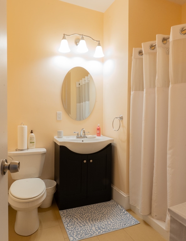 49 Montvale, Roslindale