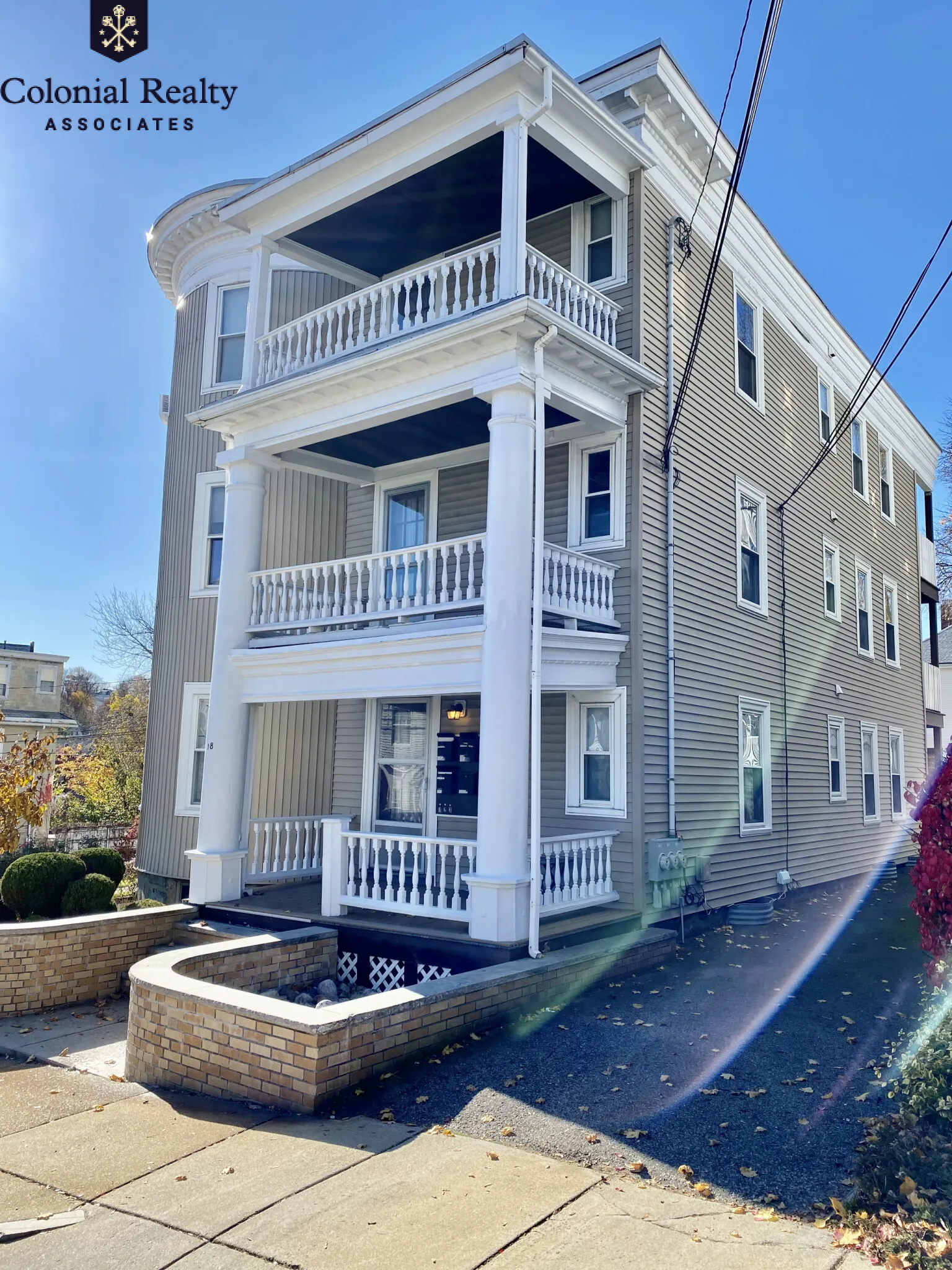 18 Bigelow St, Oak Square