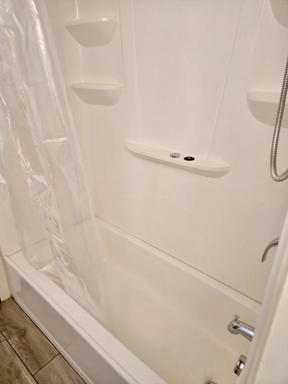 216 Ashland Ave, Southbridge