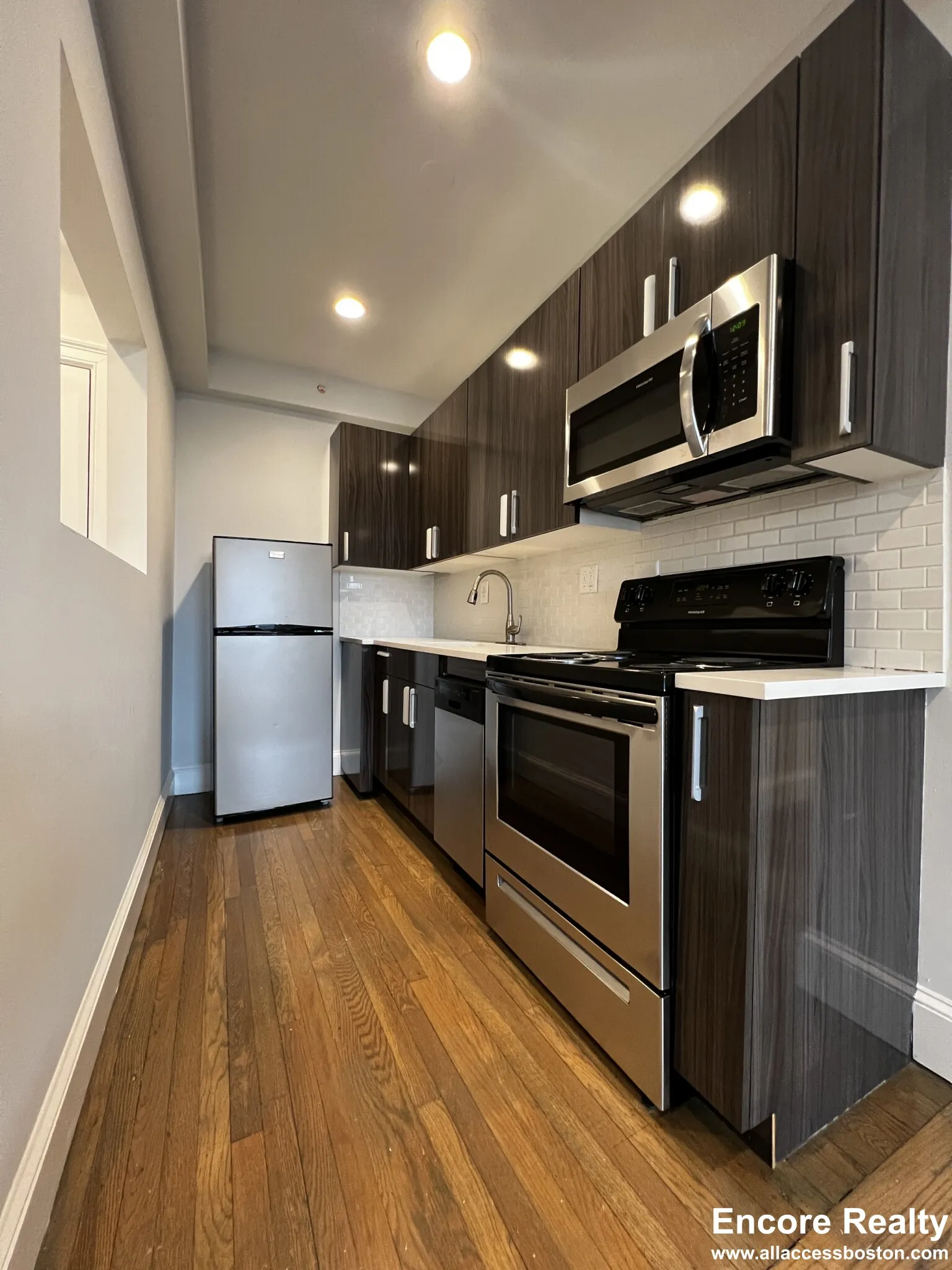 11 Peterborough St, Fenway