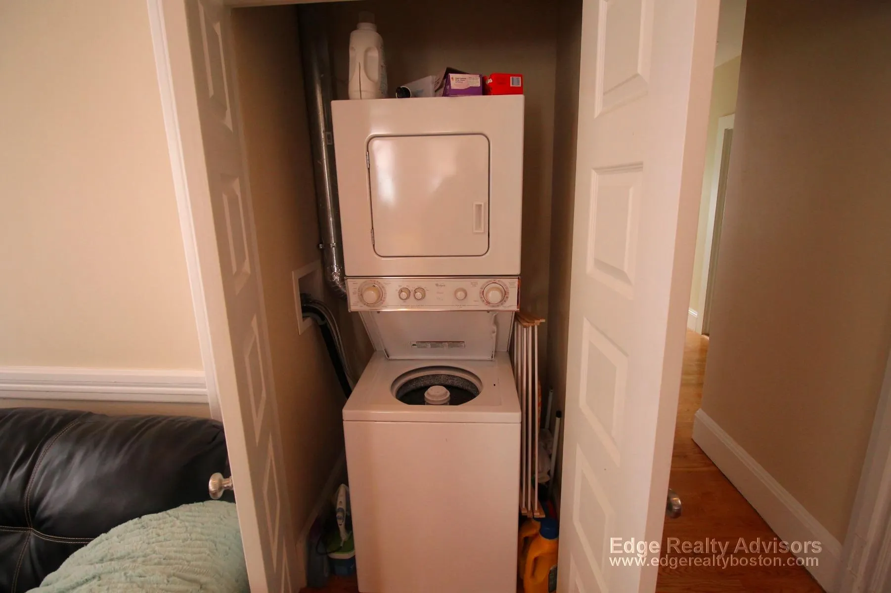 29 Montcalm Ave, Brighton