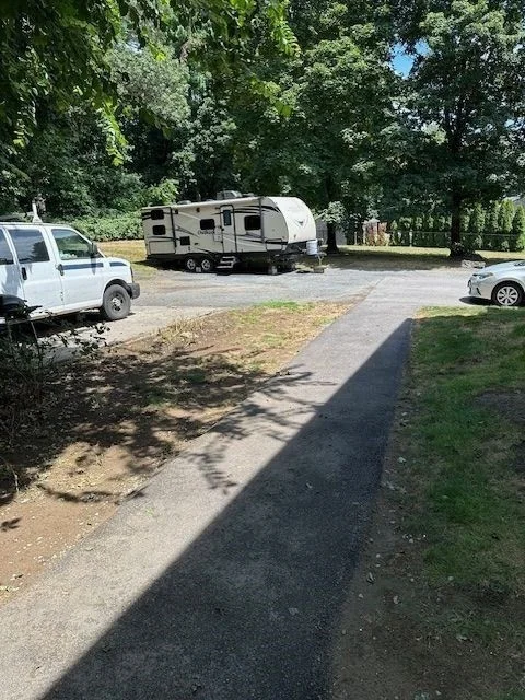 28-30 Maolis, West Bridgewater