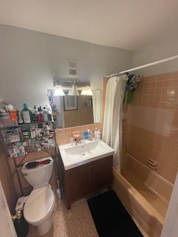 1 bed, 1 bath apartment for rent at 922 Beacon St Unit 31, Fenway — photo 3 of 3