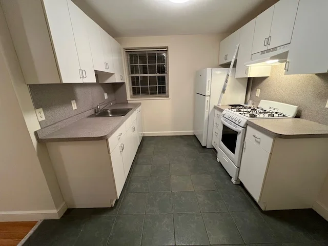 179 Elm St, Davis Square