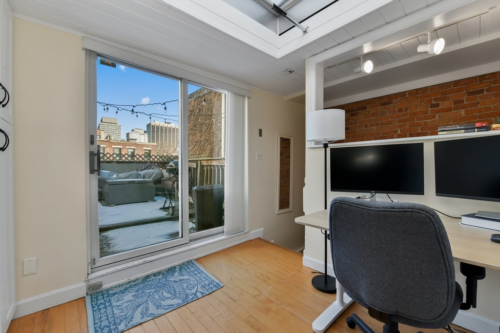 6 Grove St, Beacon Hill