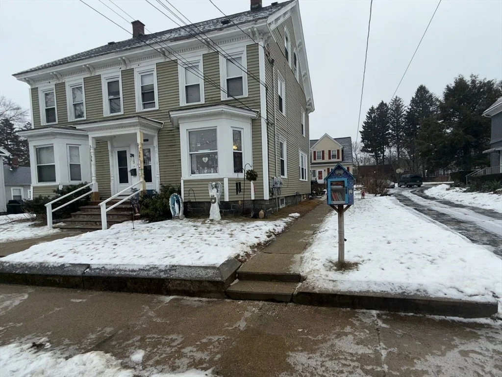36 Second St, North Andover