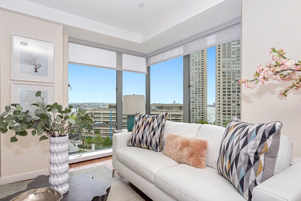 80 Broad, Waterfront