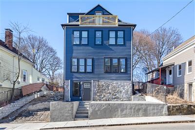 232 Fulton St, Medford