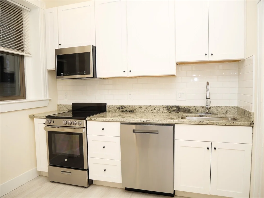 1378 Beacon, Coolidge Corner